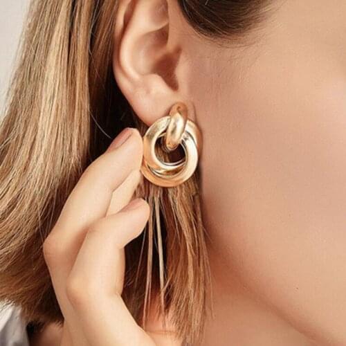 2020 New Trendy Gold Twisted Small Stud Earrings Metal Statement Earring Prisoner Classic Minimalist Beautiful Jewelry
