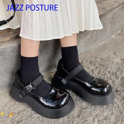 2021 new small leather shoes womens shoes British hollow female college style Mary Jane shoes Round toe shoes women z739