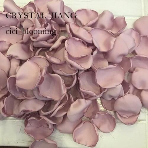 Light Dusty Pink Satin Rose Petals for Wedding Petals Soft Flower Girl Rose Petal 100 pieces /Lot