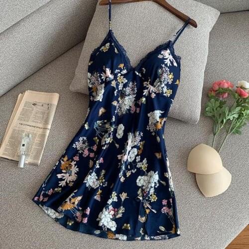 Lady Spaghetti Strap Nightgown New Print Suspender Skirt Sleepwear Nightdress Silky Satin Intimate Lingerie Home Clothes