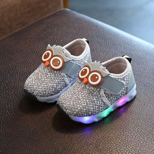 2019 Boys Girls Casual Shoes With Flash LED Toddler Baby Childrens Breathable Running Sport Shoes Cartoon Owl Glowing Sneakers