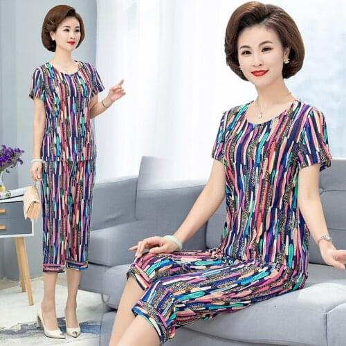 Summer Middle-aged Sporting Two Piece Set 2019 New Womens Printed T-shirt & Pants Sets Female Large Size Loose Tracksuit Sets