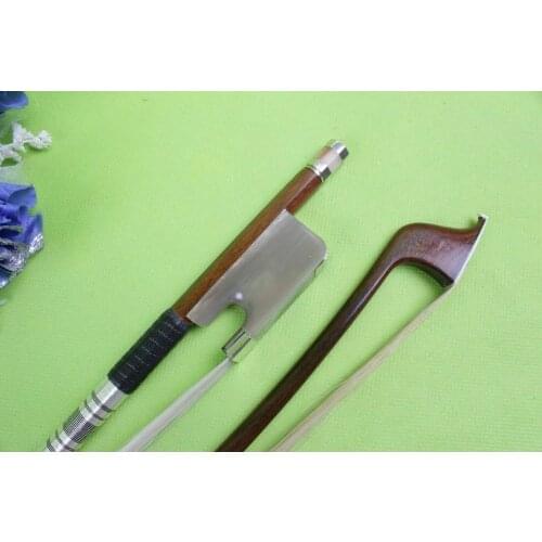 4/4 cello bow Brazilwood Ox Horn Frog Natural Bow Hair Straight Good Balance