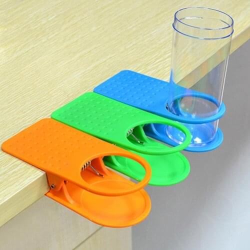 Creative Cup Holder Clip Office Home Desk Table Drink Water Coffee Mug Clip On Cup Holder Kitchen Storage Rack