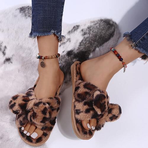 2021 Winter New Women Fur Slippers Color Matching Hot Sexy Leopard Design Warm Plush House Bedroom Ladies Fluffy Slippers