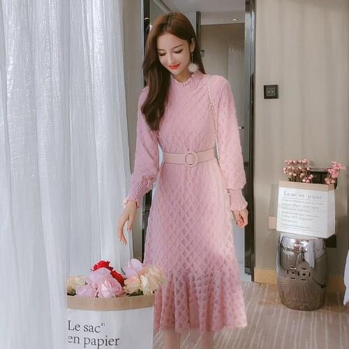 Make the spring and autumn period and the new long lace dress in female temperament show thin joker