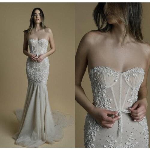 2021 Mermaid Wedding Dresses Sexy Strapless 3D Floral Lace Appliques Wedding Dress Sweep Train Bridal Gowns vestidos de novia