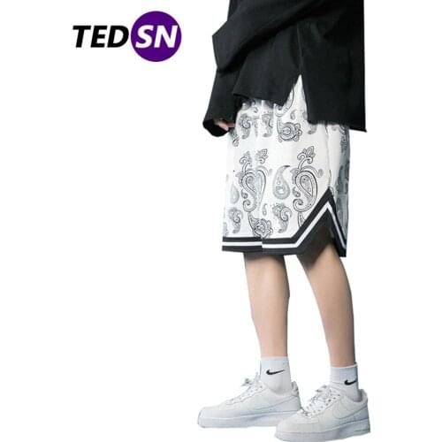 Hip Hop Cargo Shorts Streetwear Oversized Joggers Pockets Baggy 2021 Summer Casual Short Lattice Loose Bandana Basketball Shorts