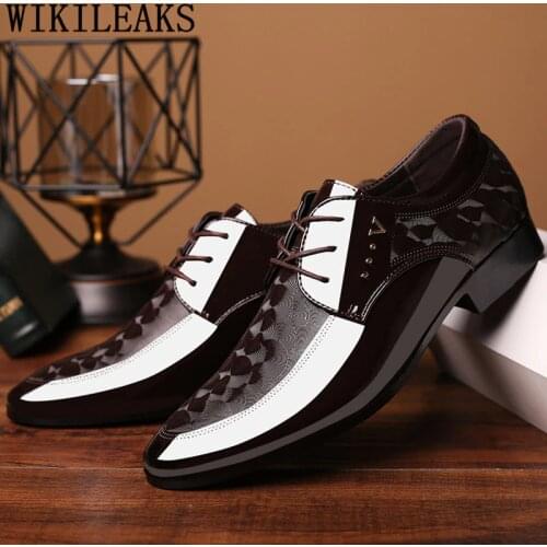 Brown Dress Wedding Shoes Men Formal Italian Patent Leather Shoes For Men Coiffeur Elegant Shoes Men Classic Zapatos Hombre Bona