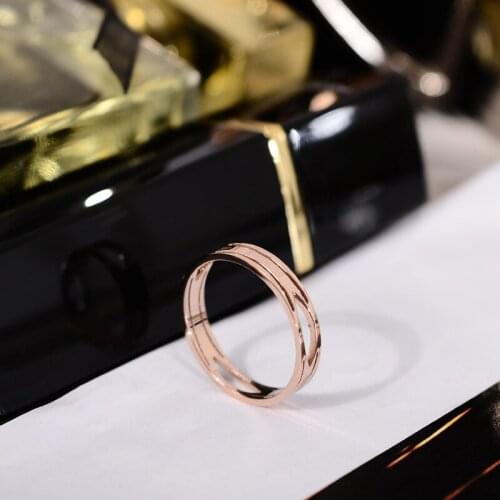 YUN RUO Rose Gold color Fashion Brand Titanium Steel Hollow Out Ring Couple Woman Jewelry Engagement Drop shipping Never Fade