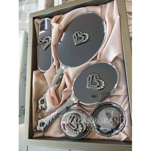 YOUR COMB SET WITH QUALITY COLOR TO ADD CHICITY TO YOUR STYLE Mirror Comb Silver Double-Heart Mirror Comb Dowry Set