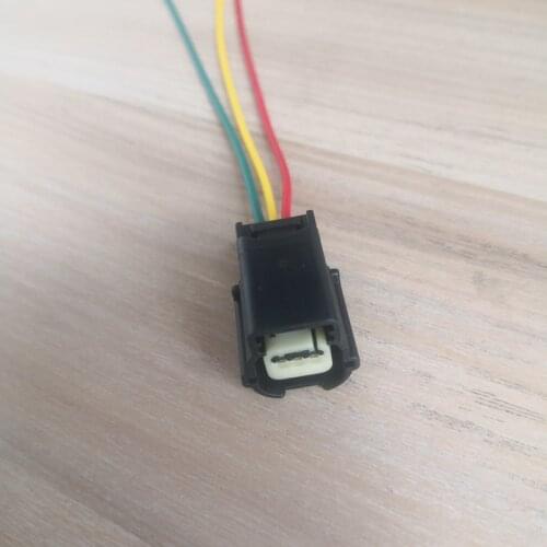 3 Pin PDC Parking Sensor Connector For Chevrolet Cruze Aveo Orlando Opel Astra Dodge Saab GM Maserati Ghibli 13394368 31404-3700