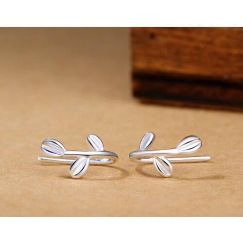 Miuoxion Wholesale Retro Leaves Earrings Fashion Personality Party Punk Jewelry For Women Feature Namour Charm Gift All Seasons