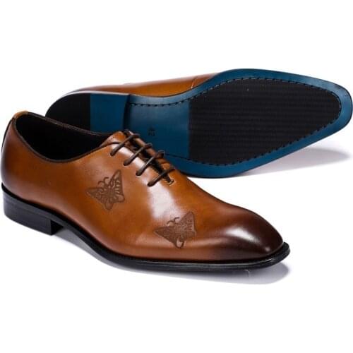 Plus Size Business Man Formal Butterfly Wing Tip Brogue Shoes Office Men Pointed Toe Genuine Leather Groom Wedding Dress Shoes