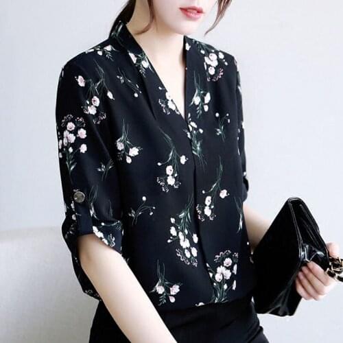 Chiffon Floral Women Shirts Summer New 2021 Half-sleeved Office Lady Elegant Loose Oversized Women Shirts Outwear Tops