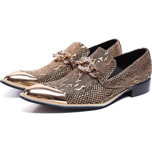 New Rivet Mens Yellow Leather Shoes Fashion British Style Shoes Personality Mens Low-top Shoes