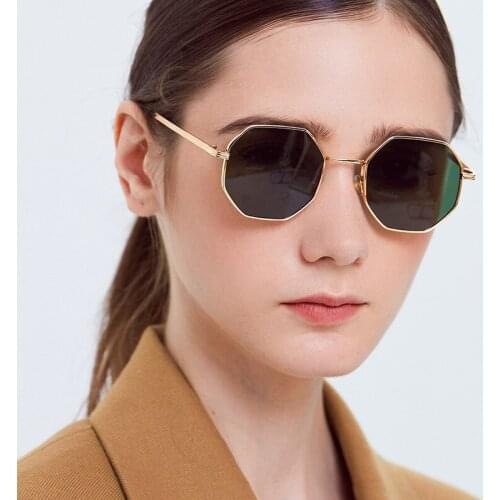 New Fashion Women Sunglasses Metal Glasses Luxury Brands Design Men Sun Mirror Out Door Gradient Sun Glasses Women Uv400