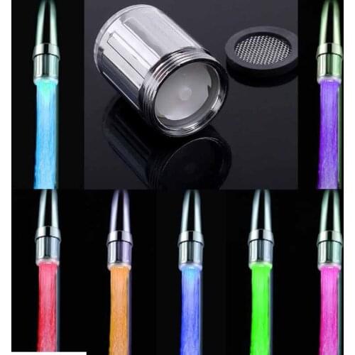LED Kitchen Faucet Accessories Temperature Sensor 3 Colors Random 7 Color Faucet Aerator Led Tap Light With Switching Adapter