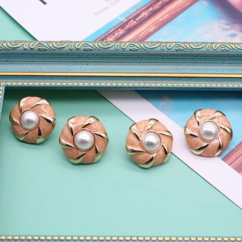 Kawela Ethnic Earrings