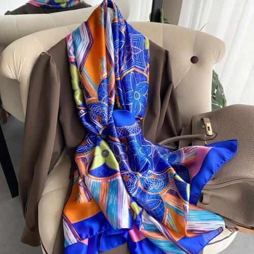 Luxury Brand 2021 Pashmina Bandana Beach Stoles Hijab Summer Women Scarves Soft Long Silk Scarves Lady Shawl And Wrap Designer
