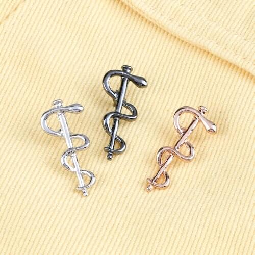 3 Color Snake Stick Brooches Simaple Style Alloy Enamel Pins Men Cool Jeans Coat Lapel Pin Badge Bag Decoration Jewelry Gift New