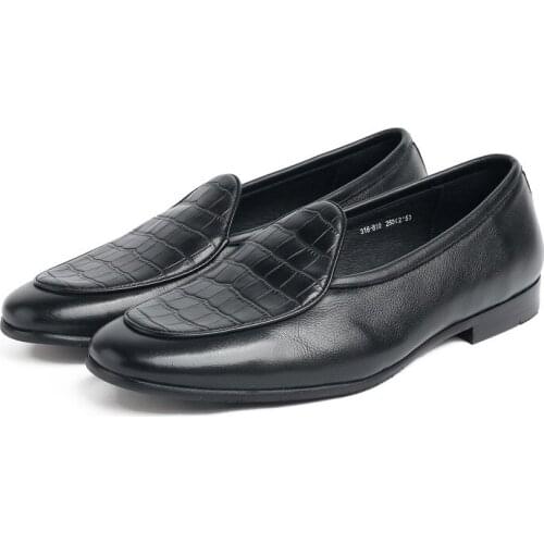 European style set foot mens shoes, made of genuine leather. Comfortable, soft leather, business atmosphere
