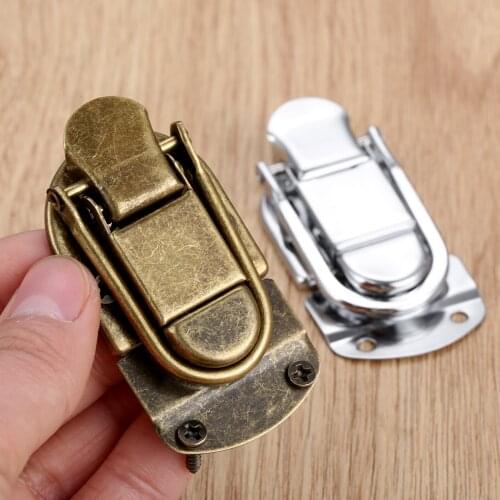 67*34m Vintage Buckle Metal Lock Chest Box Gift Box Suitcase Case Toggle Hasp Latch Catch Clasp Furniture Hardware with Screws