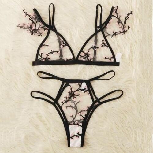 New Sexy Cup Bra Sets Underwear For Women Wire Free Thin Lingerie Breathable Comfortable Lace Chest Mesh Party Bondage Straps