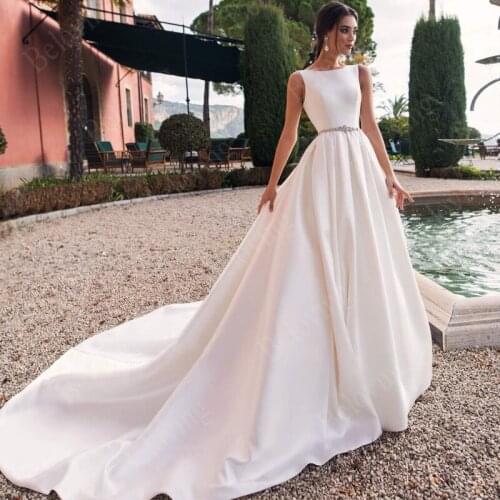 Unique Satin A Line Wedding Dresses Vestido De Noiva O Neck Button Wedding Bridal Gowns Lace Up Court Train Women Bride Dresses