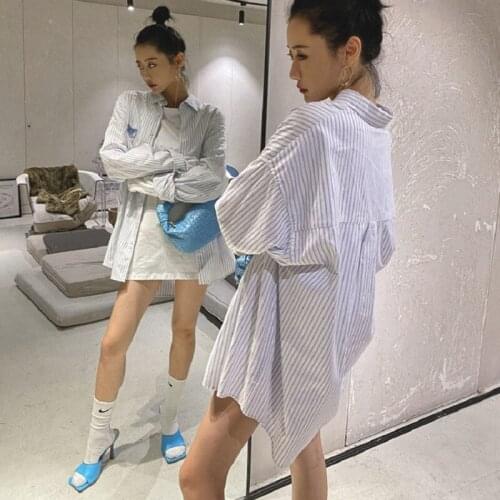 2021 Street Style Oversize Tunic Womens Shirt Embroidery Striped Long Sleeve Ladies Blouse Button Loose Plus Size Female Tops