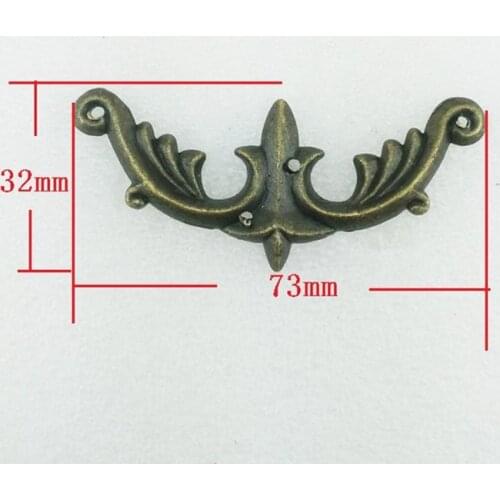 Zinc Alloy Wooden Box Coner,Wine Box Protector,Embellishment Findings Triangle Corners Antique Bronze Flower 4Pcs