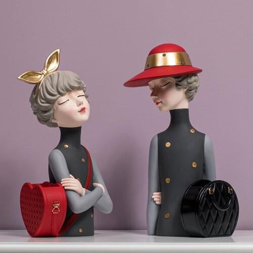 Girl Ornaments Decoration for Home Luxury Figure Creative Sculpture Statue Living Room Bedroom Desk Craft Christmas Wedding Gift