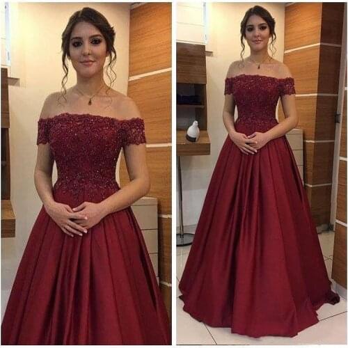 Noble Burgundy Satin Off The Shoulder Prom Dresses Boat Neck Party Evening Gowns Long A-line Wedding Guest Celebrity Dress 2021