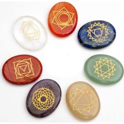 Natural stone Seven Chakra Energy carved oval pendants 7pcs Reiki Stone for Healing Meditation home decoration