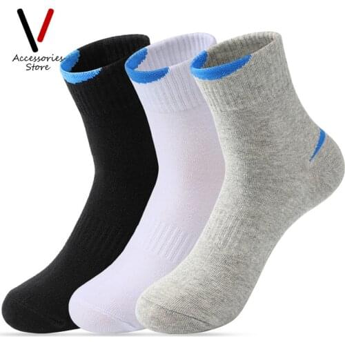 Mens Long Socks Cotton Sweat-absorbent Deodorant Solid Color Sports Socks Casual Breathable Male Socks High Quality