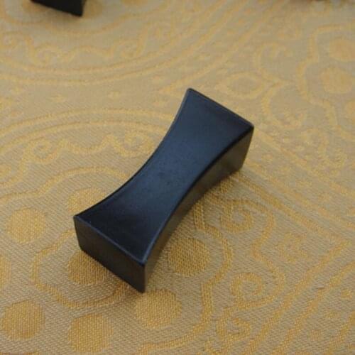 Chinese Traditional Black Color Pillow Shaped Chopsticks Holder Rest Kitchen Mating Tableware LX6533