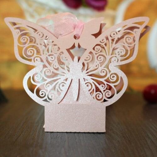 50pcs New Butterfly Hollow Candy Boxes Lovely Wedding Favors Supplies Birthday Gift Candy Box