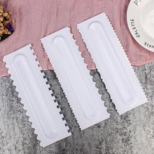 Cream Scraper Irregular Teeth Edge Spatulas Cake Baking Scraper Fondant Cake Slicer Pastry Cutters Tools DIY Decorating
