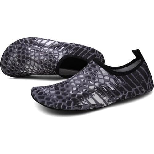WWKK Men Women Aqua Shoes Sneakers Quick Dry Swimming Footwear Unisex Outdoor Breathable Upstream Beach Shoes