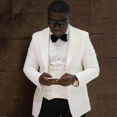 White Mens Wedding Suits Slim Fit Groom Tuxedos Ivory Peaked Lapel Handsome Best Man Blazers Jacket 3Piece Double Breasted Vest