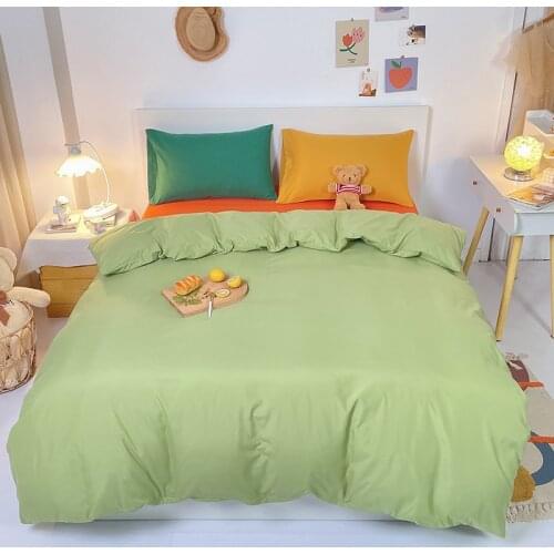 4 Pieces Luxury Soft Bedding Set with Zipper Closure. Green Washed Linen Duvet Cover Set, Solid Color Pattern Duvet Cover Queen