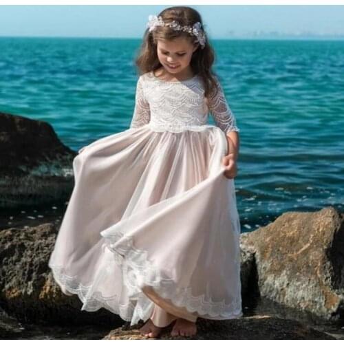 2021 Lovely A Line Lace Flower Girls Dresses Pale Pink Jewel Neck Kids Party Gowns Half Sleeves Kids Formal Wear Full Length