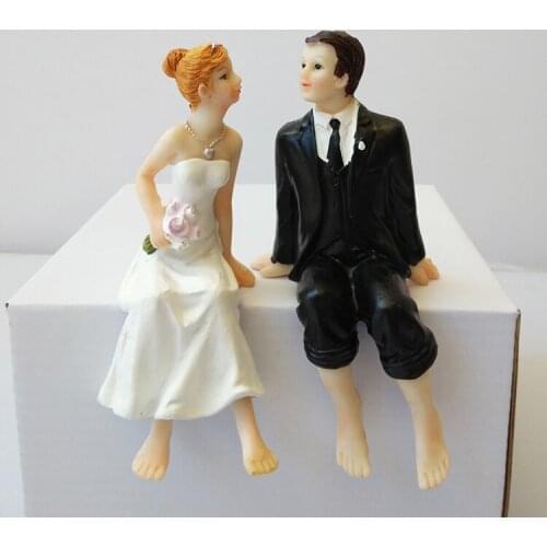 Fashion resin wedding cake toppers decorations bride and bridegroom Figurine cake topper decor best Valentines Day gift