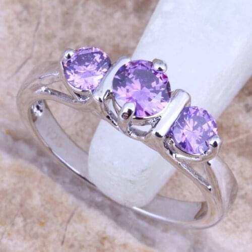 Absorbing Purple Cubic Zirconia Silver Plated Ring Size 6 / 7 / 8 / 9 R1593