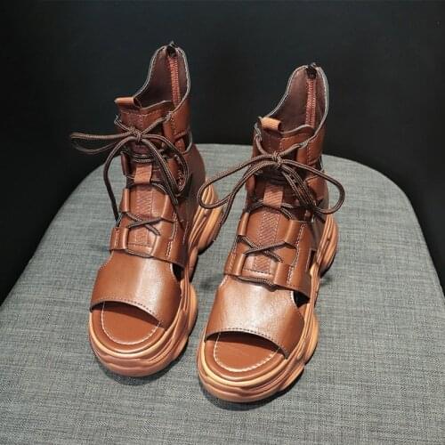 Women Platform Sandals High Waterproof Platform Gladiator Shoes Retro British Style Flat Shoes Fashion Street Motorcycle Sandals