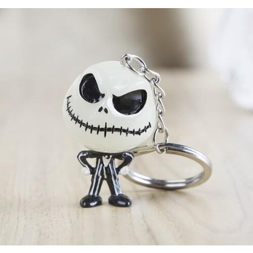 Halloween Gift Luminous Keychain Creative Movie Skeleton Skull Shape Pendant Keyrings Resin Alloy Key Holder Cute Bag Accessory