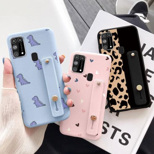 Wrist Strap Holder Phone Case For Samsung M31 6.4" Soft TPU Heart Back Cover For Samsung Galaxy M31 M 31 M315 M315F Bumper Funda