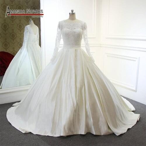 Long Sleeves Satin Lace Up Back Wedding Dresses 2022 New Models Custom Order
