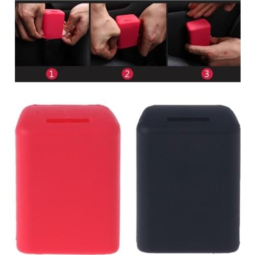 1Pc Universal Silicone Car Seat Belt Buckle Covers Clip Anti-Scratch Cover Black Red