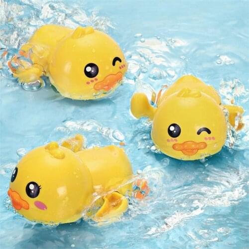Baby Bath Toys, Children Play In The Water, Little Yellow Ducks Can Swim, Little Ducks, Boys and Girls Take A Bath